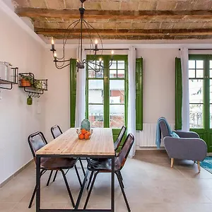 https://stay-u-nique-apartments-fira-bcn.topbarcelonahotels.com